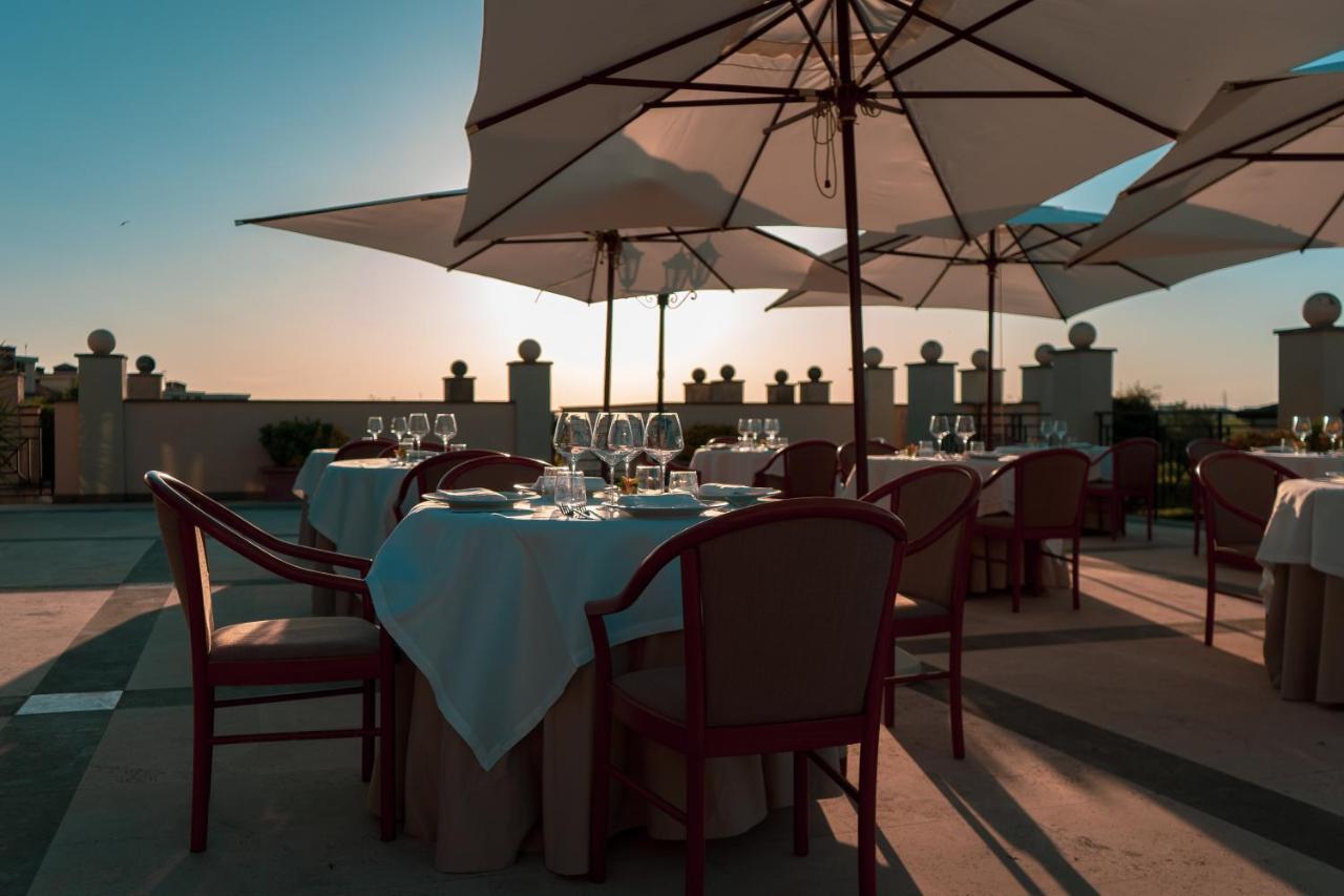 Carpediem Roma Golf Club Marco Simone Екстериор снимка