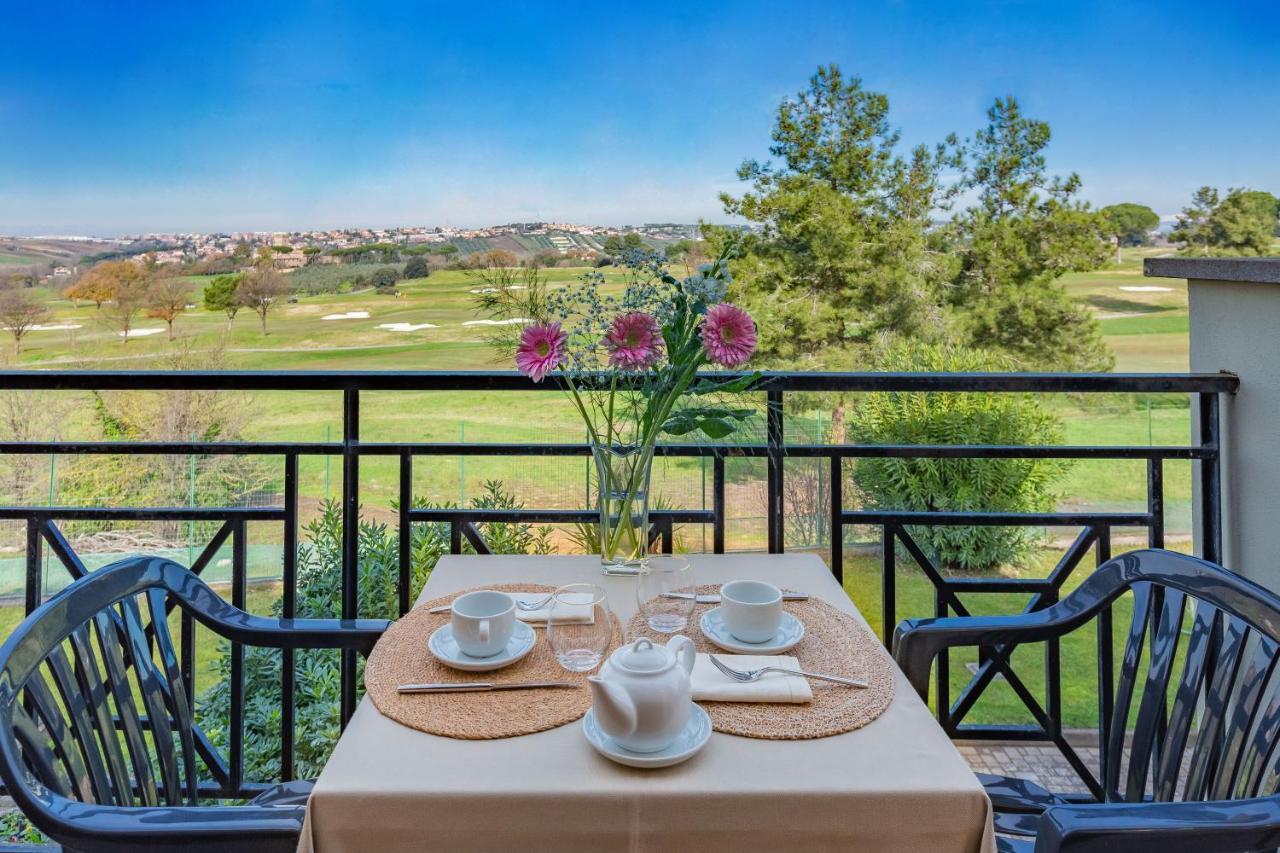 Carpediem Roma Golf Club Marco Simone Екстериор снимка